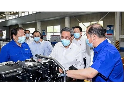 李強總理：加快充電樁建設！